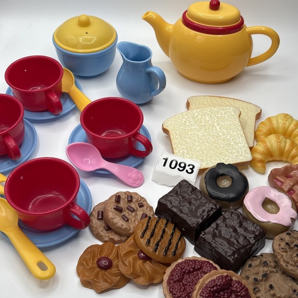 Kids Plastic Tea Part Play Set‎ , Cups Utensils Teapot And Bakery. Pre- Owned - Picture 4 of 4